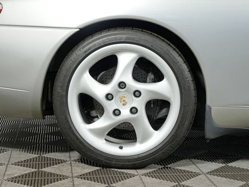 Used 2000 Porsche 911 Carrera RWD image 19