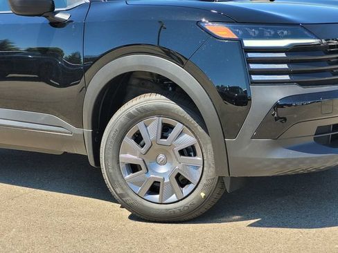 New 2026 Nissan Kicks S FWD image 2