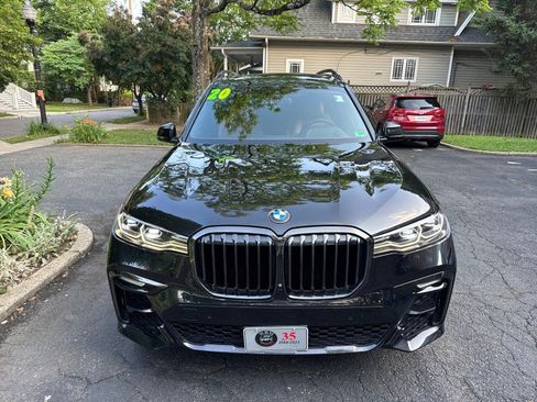 Used 2020 BMW X7 xDrive40i w/ M Sport Package AWD/4WD image 8