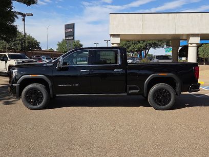 New 2026 GMC Sierra 2500 Denali Ultimate w/ LPO, Black Badging Package