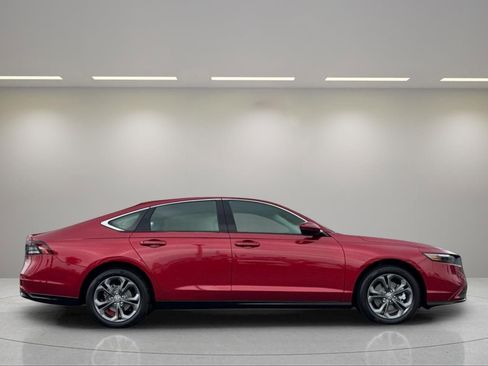 New 2026 Honda Accord EX-L image 2