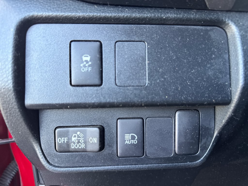 Used 2023 Toyota Tacoma SR5 AWD/4WD image 21
