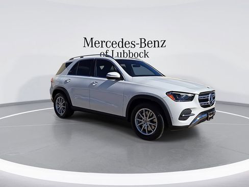 Used 2024 Mercedes-Benz GLE 450e 4MATIC image 2