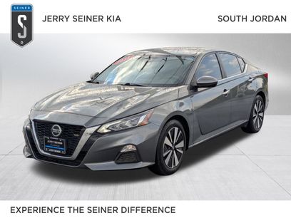Used 2021 Nissan Altima 2.5 SV