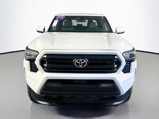 Used 2025 Toyota Tacoma SR5 AWD/4WD image 3