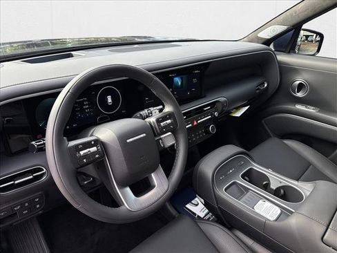 New 2026 Hyundai Palisade Calligraphy FWD image 3