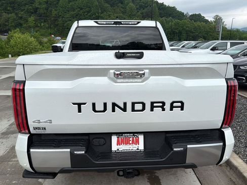 Used 2023 Toyota Tundra Limited AWD/4WD image 4