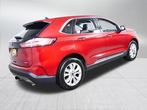 Used 2023 Ford Edge Titanium w/ Class II Trailer Tow Package AWD/4WD image 7