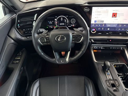 Certified 2025 Lexus TX 500h AWD w/ Technology Package image 18