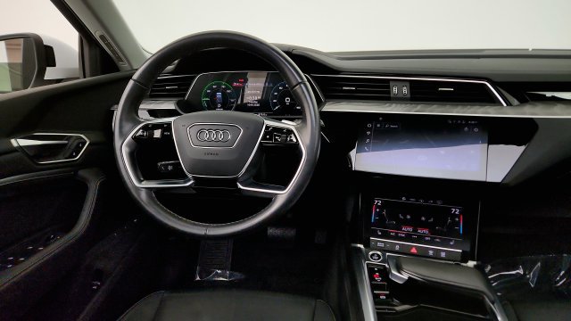 Used 2024 Audi Q8 e-tron Premium AWD/4WD image 52