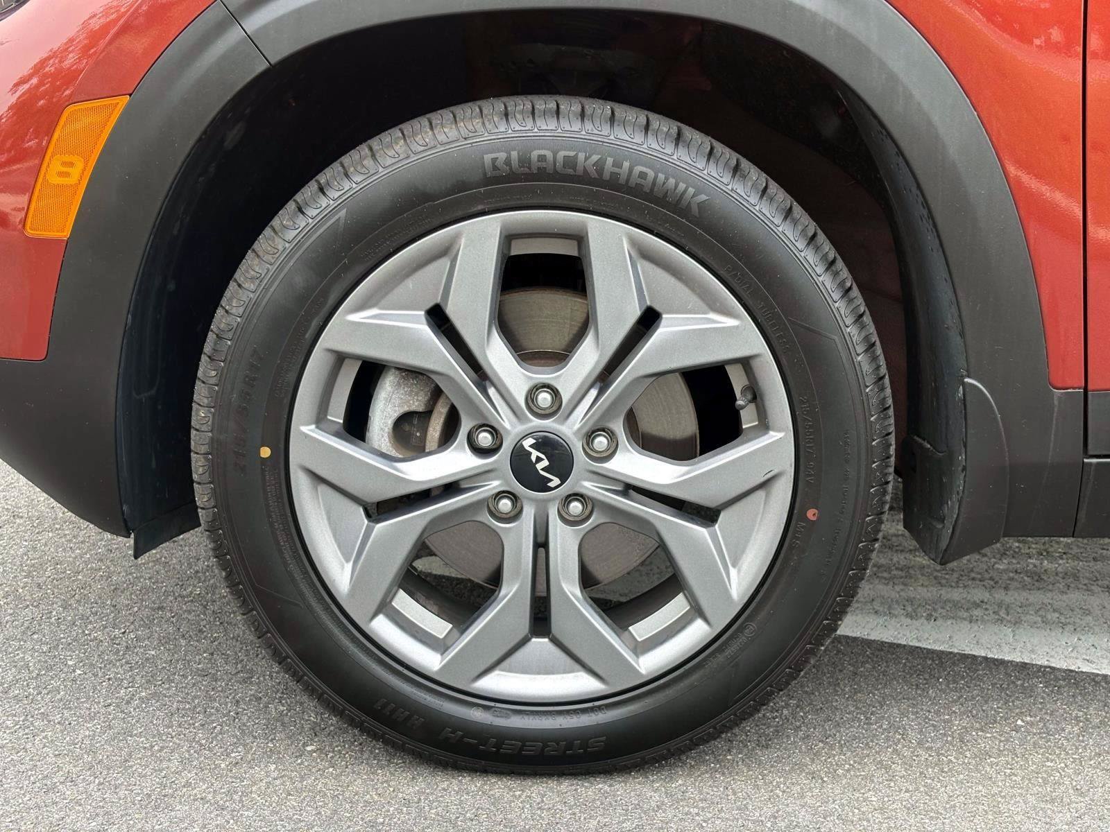 Certified 2024 Kia Seltos S AWD/4WD image 30