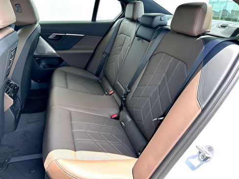 New 2026 BMW 530i w/ Premium Package RWD image 17