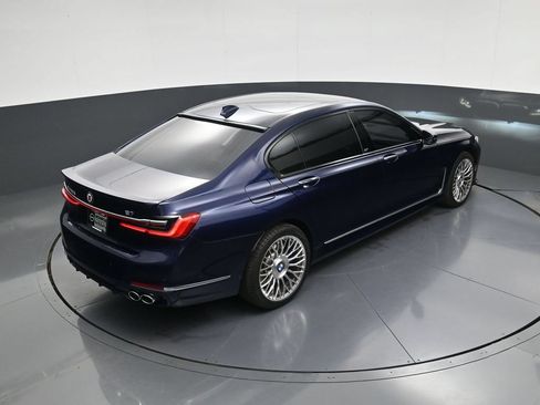 Used 2022 BMW ALPINA B7 xDrive AWD/4WD image 34