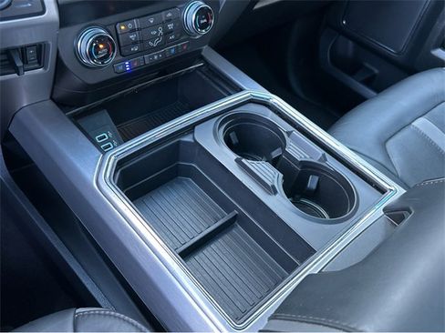 Used 2019 Ford F250 Platinum w/ Platinum Ultimate Package image 32