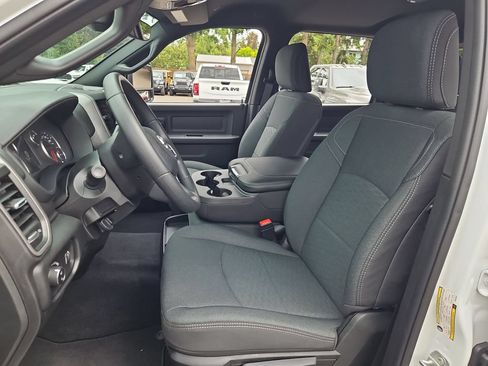 New 2026 RAM 3500 Tradesman AWD/4WD image 12