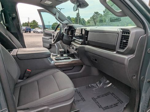 Used 2026 Chevrolet Silverado 1500 LT Trail Boss w/ Protection Package AWD/4WD image 30