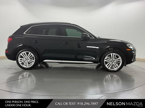 Used 2019 Audi Q5 2.0T Premium Plus w/ Premium Plus Package AWD/4WD image 5