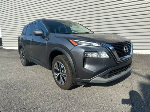 Used 2023 Nissan Rogue SV AWD/4WD image 2