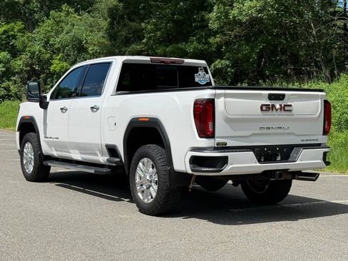 Used 2021 GMC Sierra 2500 Denali w/ Technology Package AWD/4WD image 2