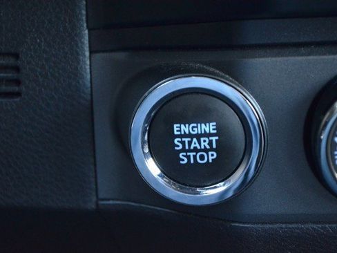 Used 2023 Toyota Tacoma TRD Sport image 27