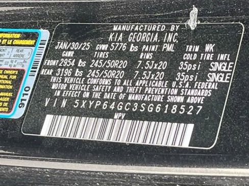 Used 2025 Kia Telluride S FWD image 38