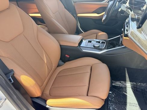 Used 2023 BMW i4 eDrive35 w/ Premium Package RWD image 11