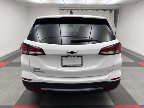 Used 2024 Chevrolet Equinox LT w/ LPO, Floor Liner Package image 5