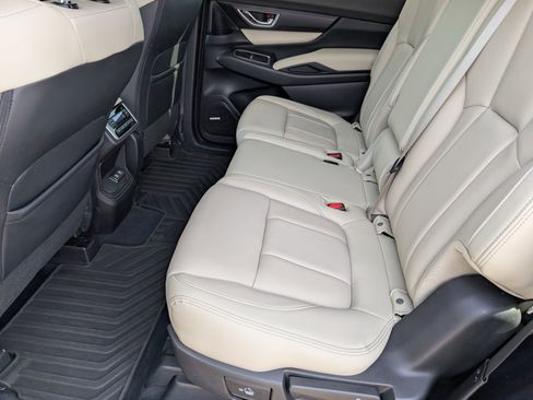 Used 2021 Subaru Ascent Limited w/ Technology Package image 11