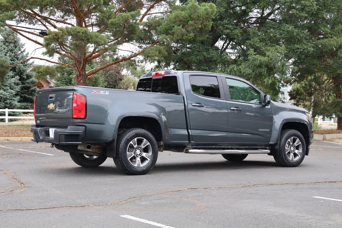 Used 2017 Chevrolet Colorado Z71 AWD/4WD image 5