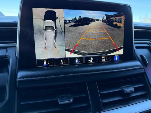 Used 2021 GMC Yukon XL AT4 w/ Rear Media and Nav Package image 33