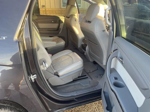 Used 2016 GMC Acadia SLT image 14