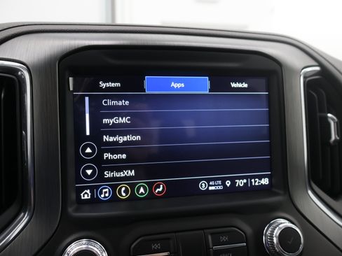 Used 2022 GMC Sierra 3500 Denali w/ Denali Ultimate Package AWD/4WD image 72