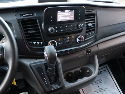 Used 2022 Ford Transit 250 148 High Roof Extended image 8