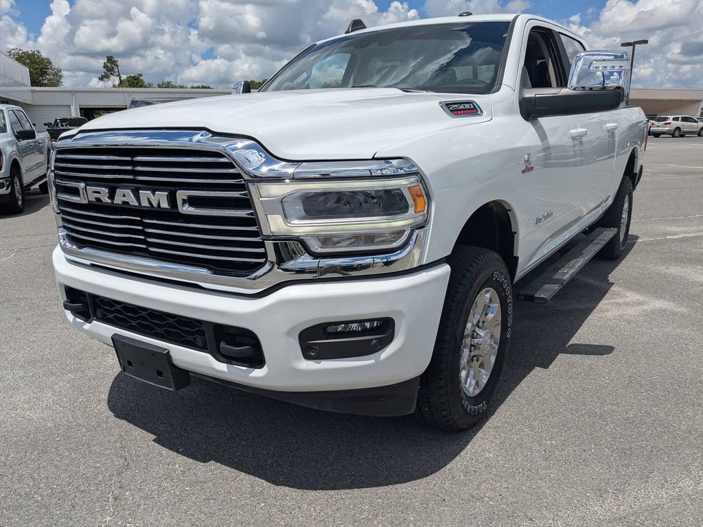 Used 2024 RAM 2500 Laramie w/ Safety Group AWD/4WD image 8