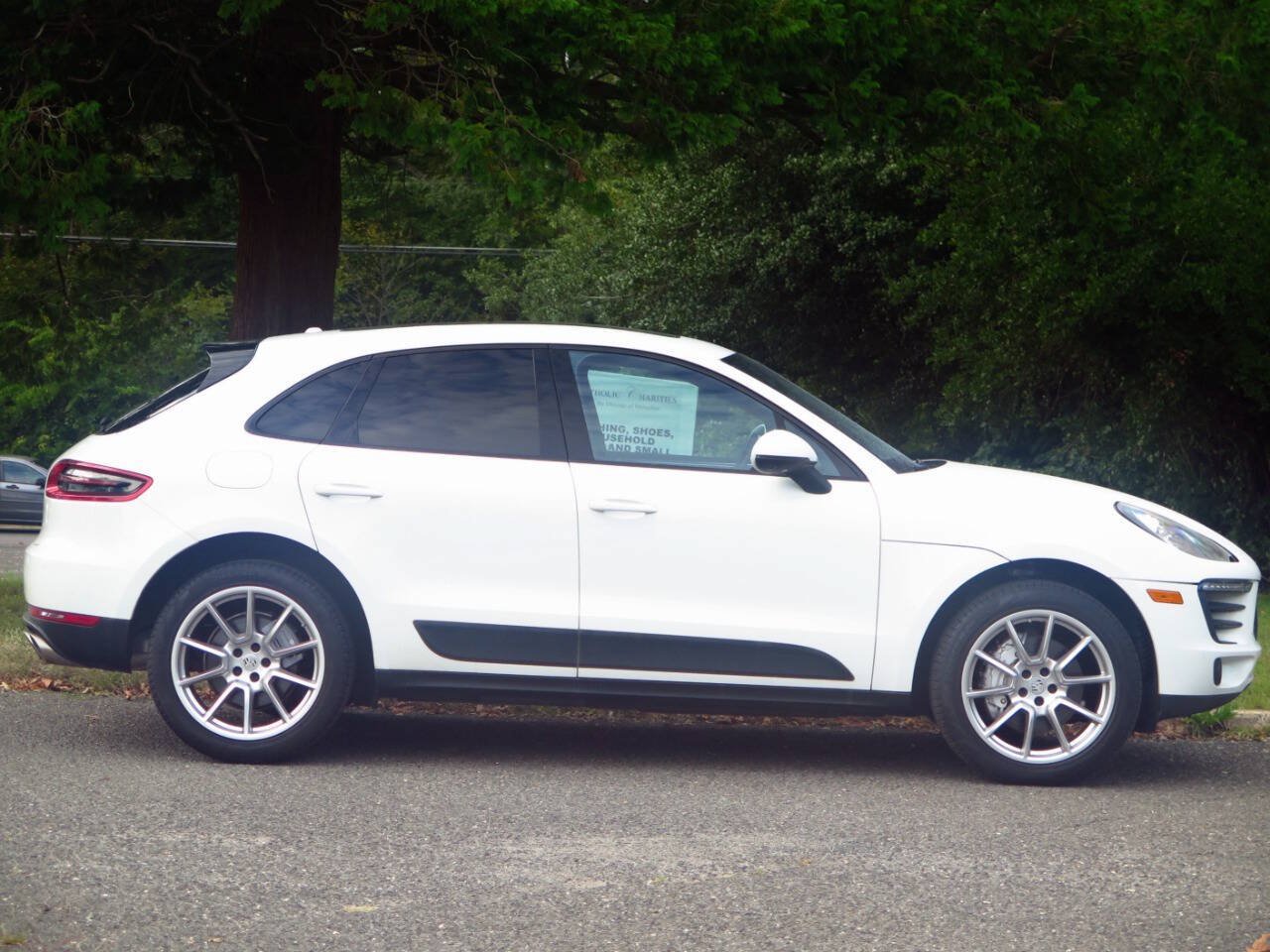 Used 2017 Porsche Macan S AWD/4WD image 5