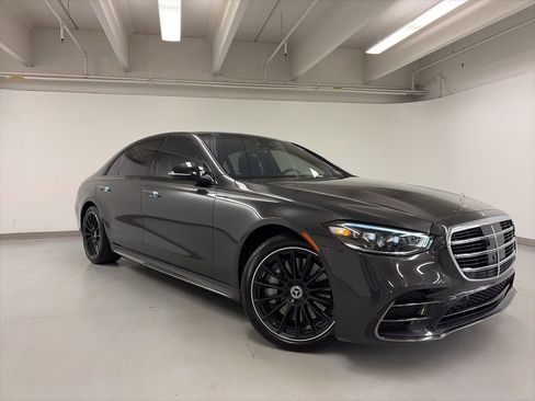 Certified 2023 Mercedes-Benz S 580e 4MATIC Sedan image 8