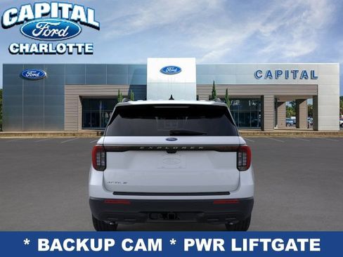 New 2026 Ford Explorer Active RWD image 5