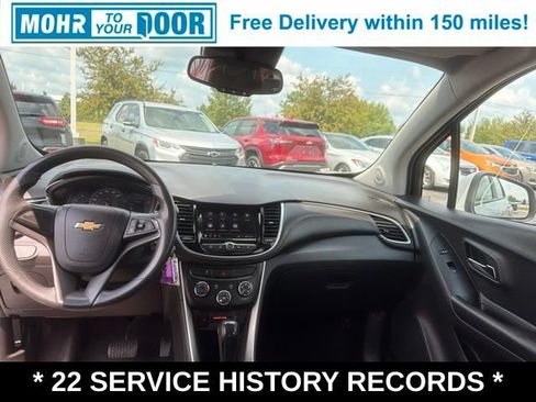 Used 2021 Chevrolet Trax LS AWD/4WD image 39