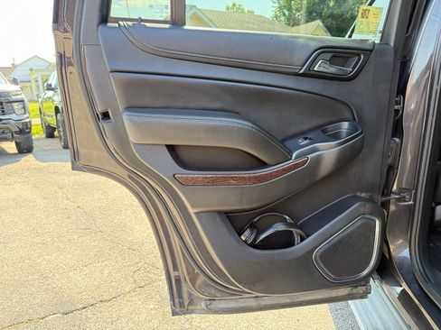Used 2015 GMC Yukon SLT w/ Open Road Package AWD/4WD image 23