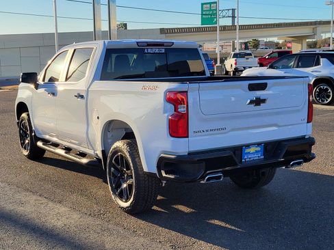 New 2026 Chevrolet Silverado 1500 LT Trail Boss w/ Convenience Package II image 3
