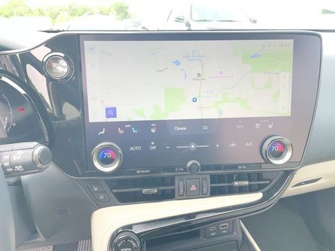 Used 2025 Lexus NX 350 AWD w/ Cold Area Package image 9