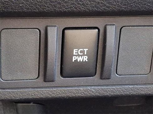 Certified 2018 Toyota Tacoma TRD Sport image 24