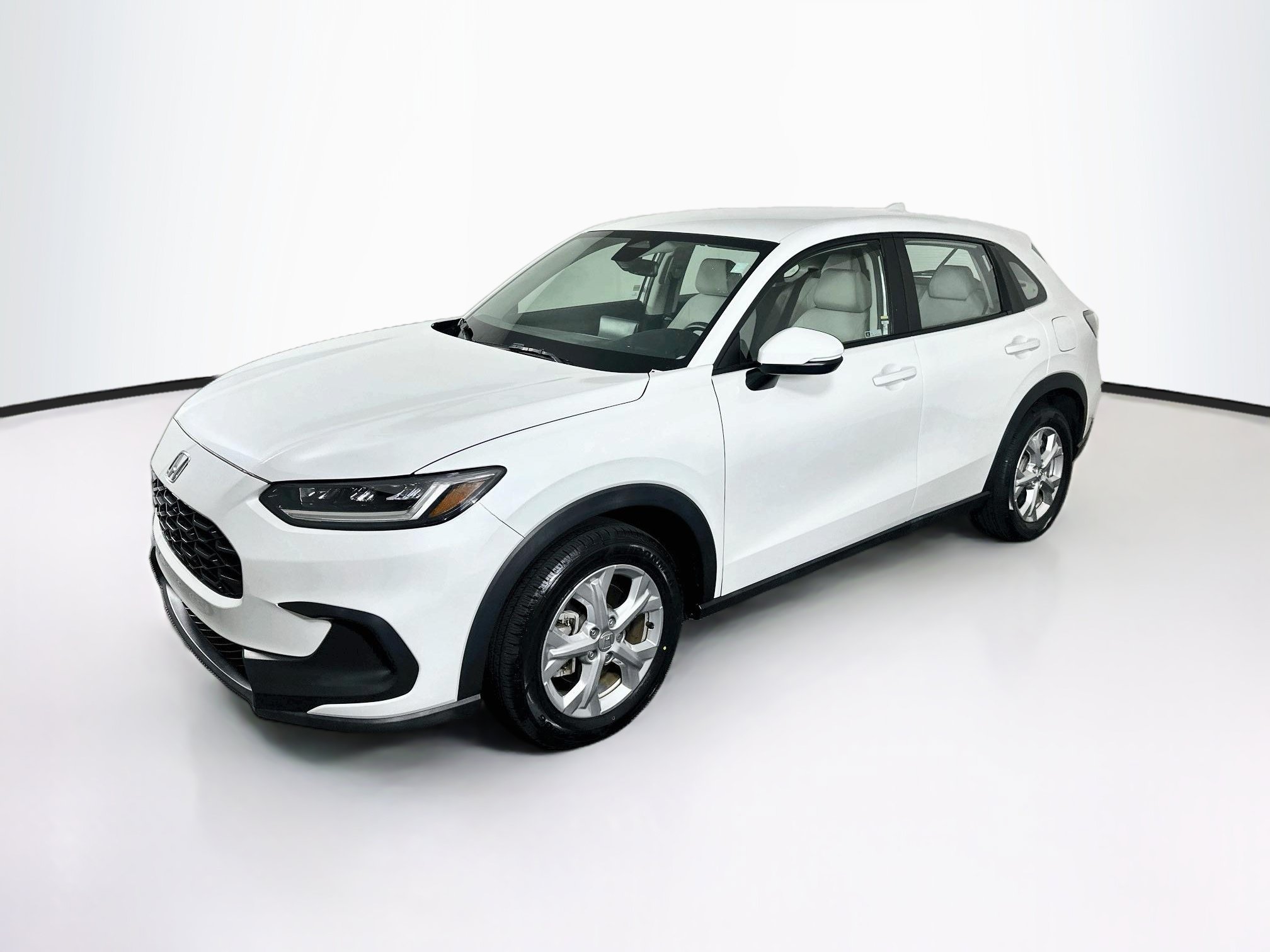 Used 2024 Honda HR-V LX image 3