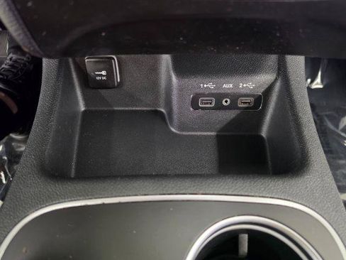 Used 2020 Dodge Durango SXT AWD/4WD image 19