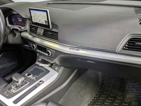 Used 2019 Audi SQ5 Prestige image 24
