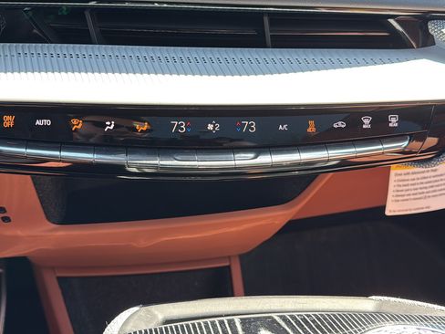 New 2026 Cadillac Optiq Sport 2 w/ LPO, Floor Liner Package image 21