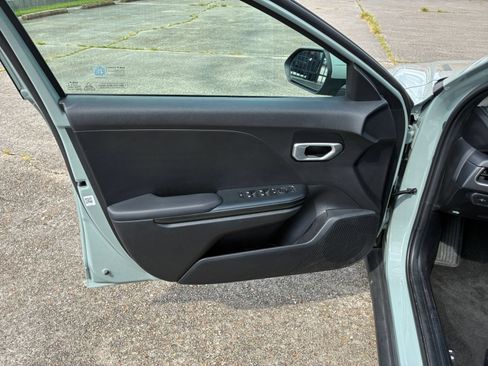 Used 2026 Kia K4 FWD image 15