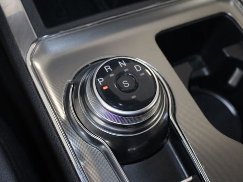 Used 2022 Ford Edge Titanium image 54