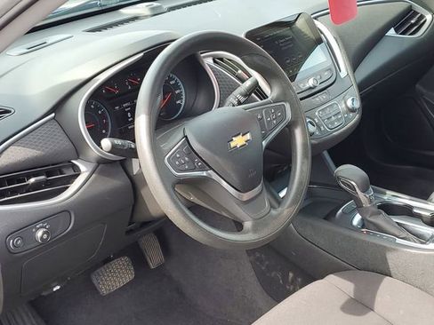 Used 2023 Chevrolet Malibu LT w/ LPO, Floor Liner Package FWD image 11