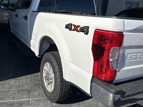 Used 2020 Ford F250 XL w/ STX Appearance Package image 3